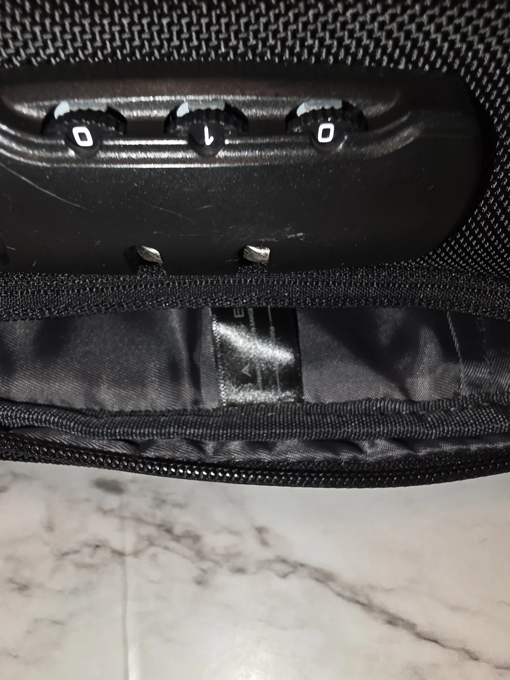 Bange Unisex Anti-Theft Sling Backpack